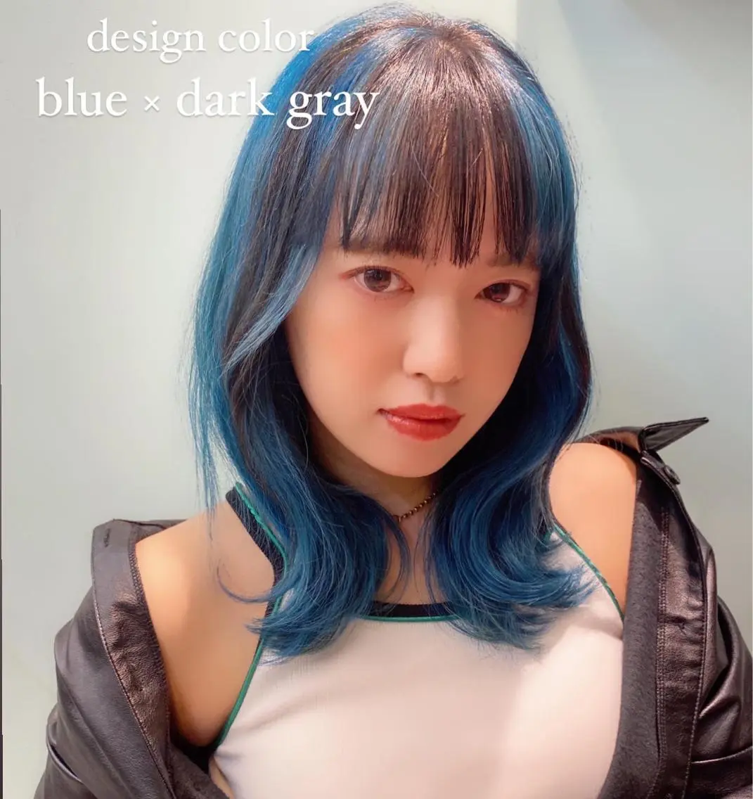 ミディアム カラー ミストバング ブルーカラー デザインカラー 顔周りカット 小顔カット 岡野 静華のヘアスタイル