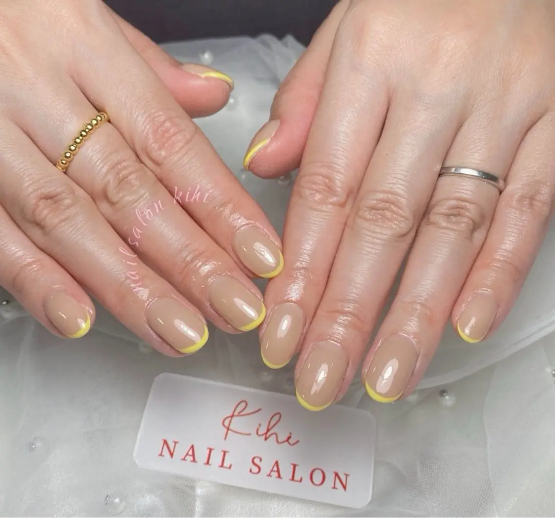 ネイル アートネイル フレンチネイル ジェルネイル グラデーション 韓国ネイル ハンドネイル Nail Kihi アミ🌷のネイルデザイン