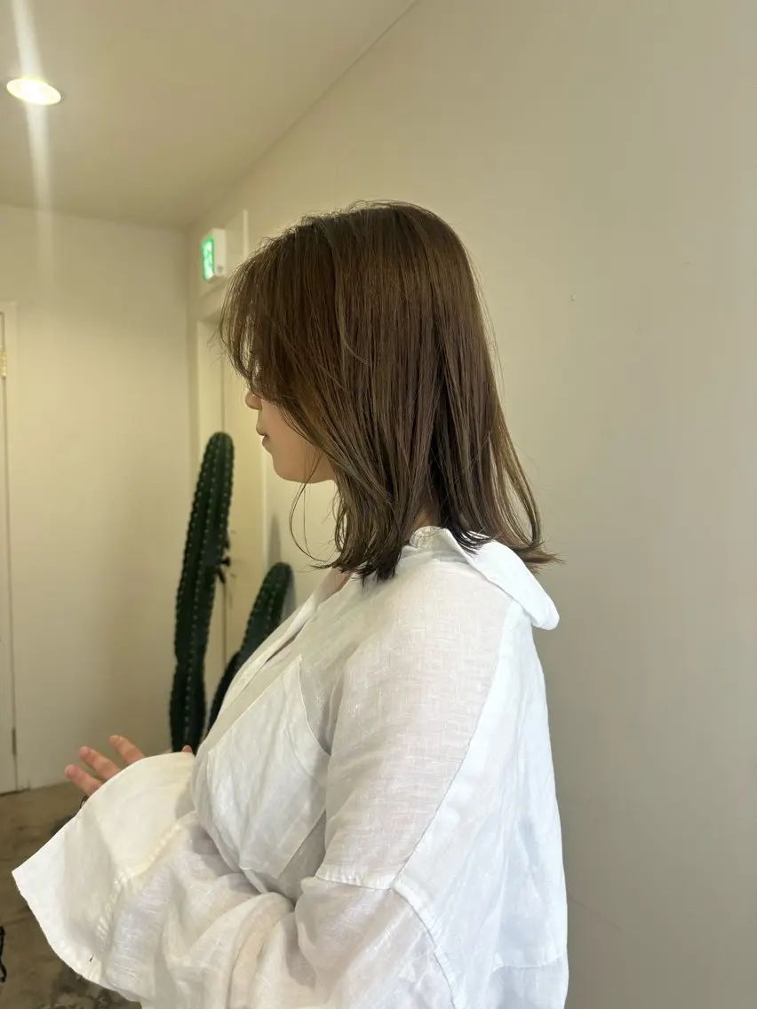 【赤みを抑えた柔らかいcolor🌱】似合わせカット＋アディクシーカラーの写真