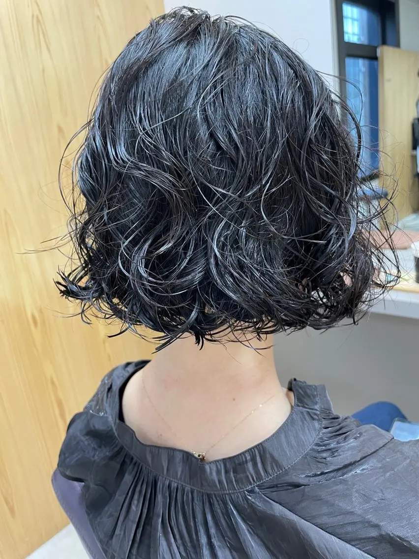 ショート パーマ くるくるパーマ aikoのヘアスタイル