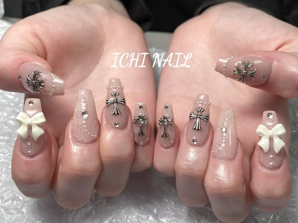 ネイル ハンドネイル 🧚🏻‍♀️ NOHA🎀のネイルデザイン