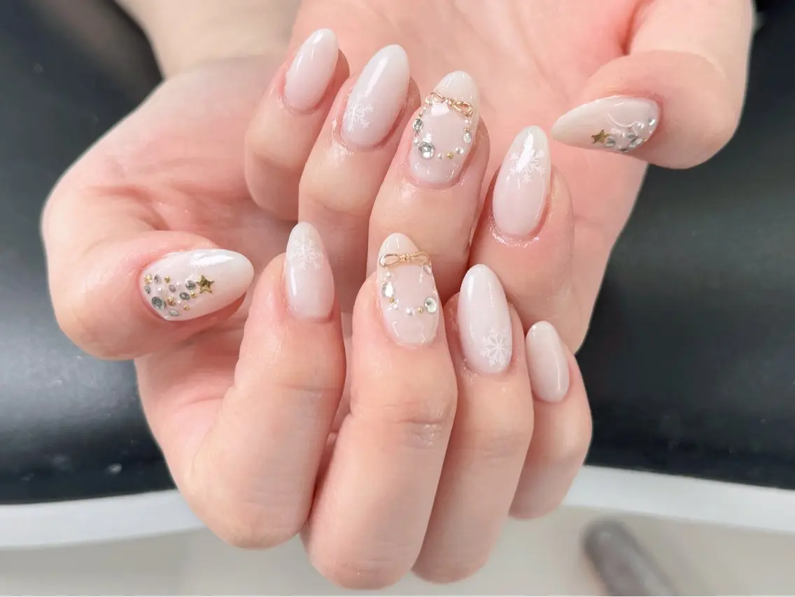 ネイル チークネイル 長さ出し フラッシュネイル フットネイル フレンチネイル ハンドネイル ハンドケア Nail&Eyela sh Nanaのネイルデザイン