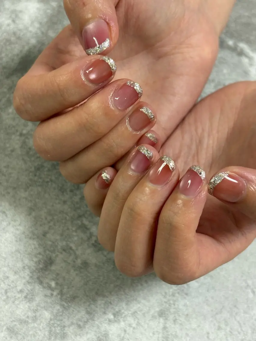 ネイル ハンドネイル FIORITURA Maikoのネイルデザイン