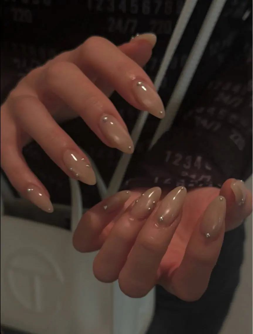 ネイル ハンドネイル NiJi Nailsのネイルデザイン