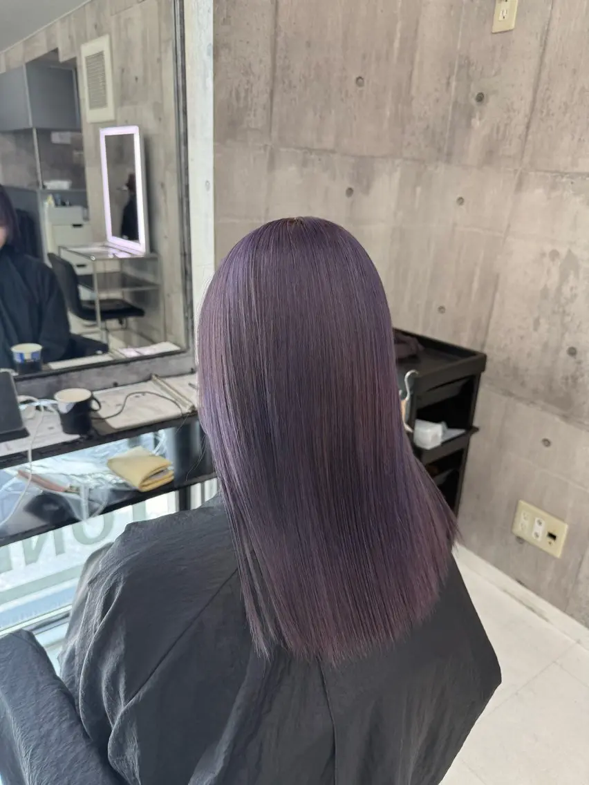 ミディアム カラー メンズ メンズブリーチ ブリーチ ラベンダーカラー ヘアカラー トリートメント 推し活応援📣推し活 カラー🫧かずき🫧のヘアスタイル