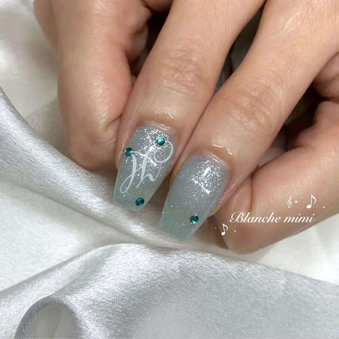 ネイル ハンドネイル Blanche mimi.u_aのネイルデザイン