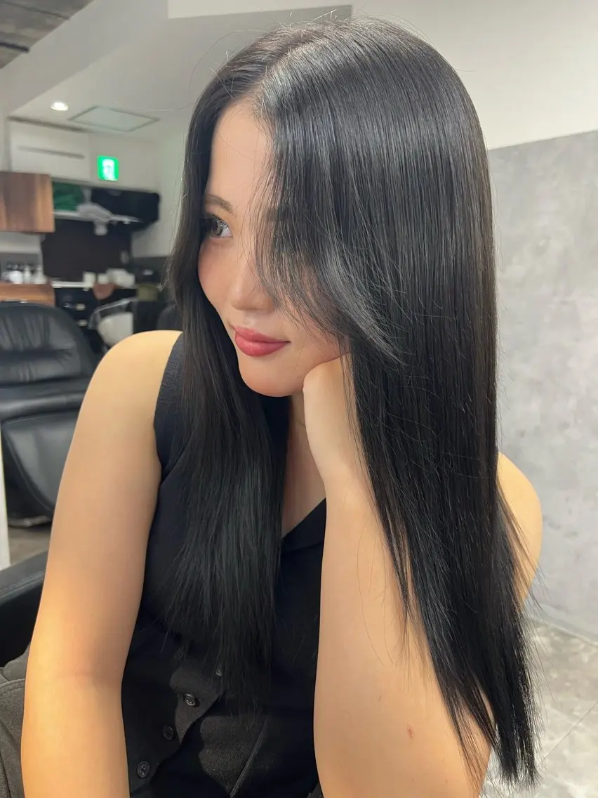 ロング カラー ブリーチ ブリーチなしカラー 顔周りカット レイヤーカット ヘアカラー 透明感/レイヤー 🇰🇷tomonaのヘアスタイル