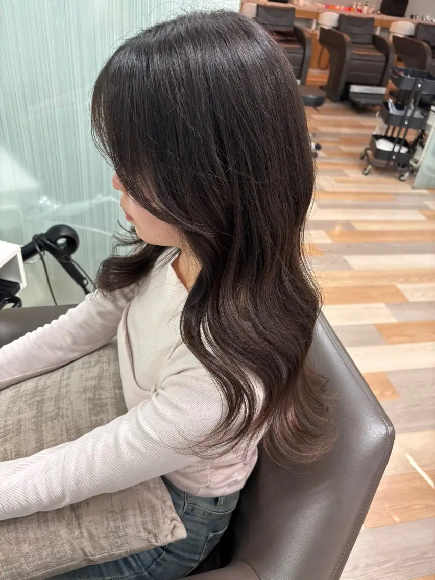 ロング 顔周りカット レイヤーカット カット ヘアカラー 韓国/顔周りカット /キム チョウヒのヘアスタイル