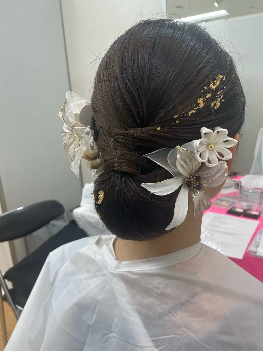 セミロング 開發 紗貴のヘアスタイル