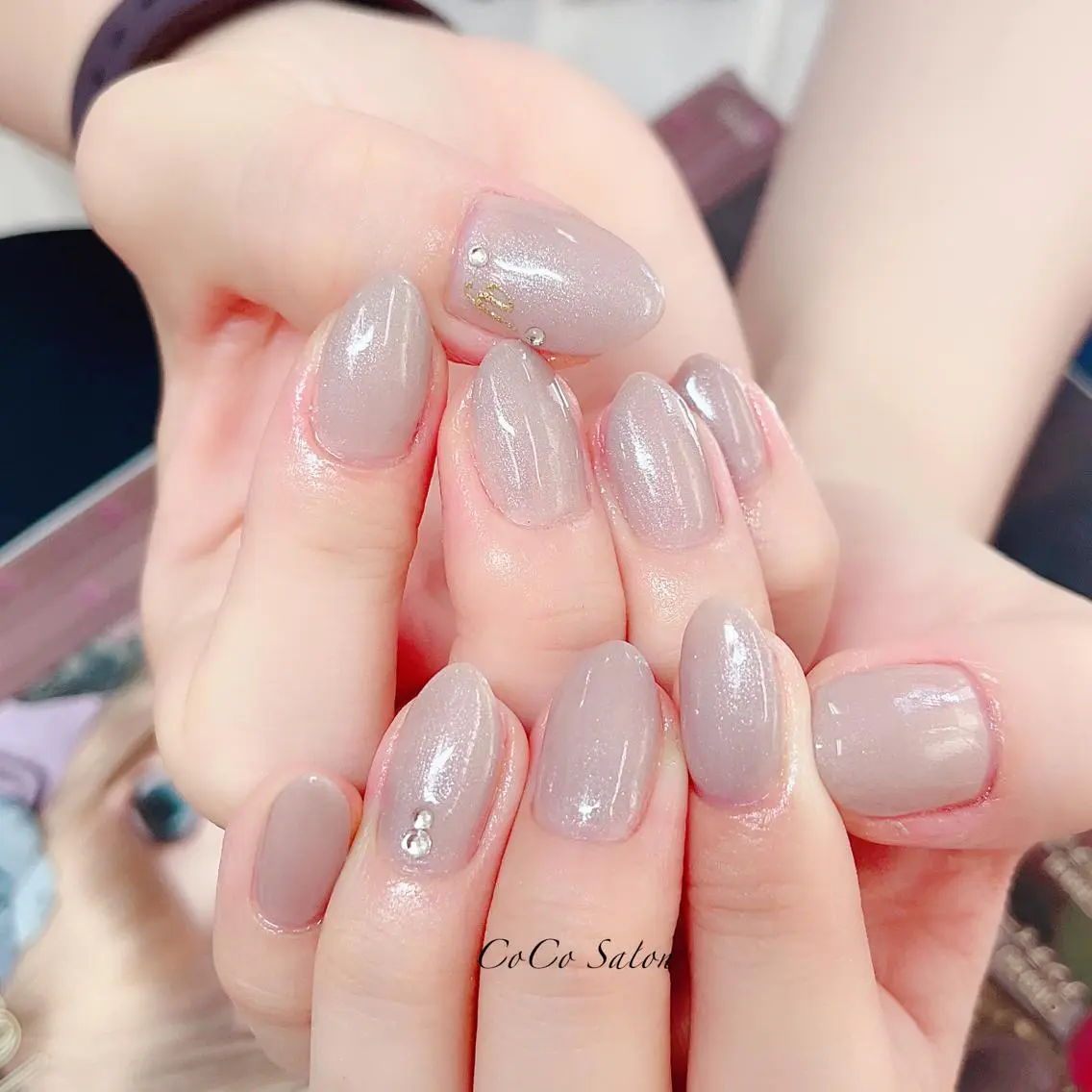 ネイル 成人式 長さ出し ジェルネイル オフィスネイル ワンカラーネイル ハンドネイル CoCoSalon ネイル/まつ毛予約のネイルデザイン