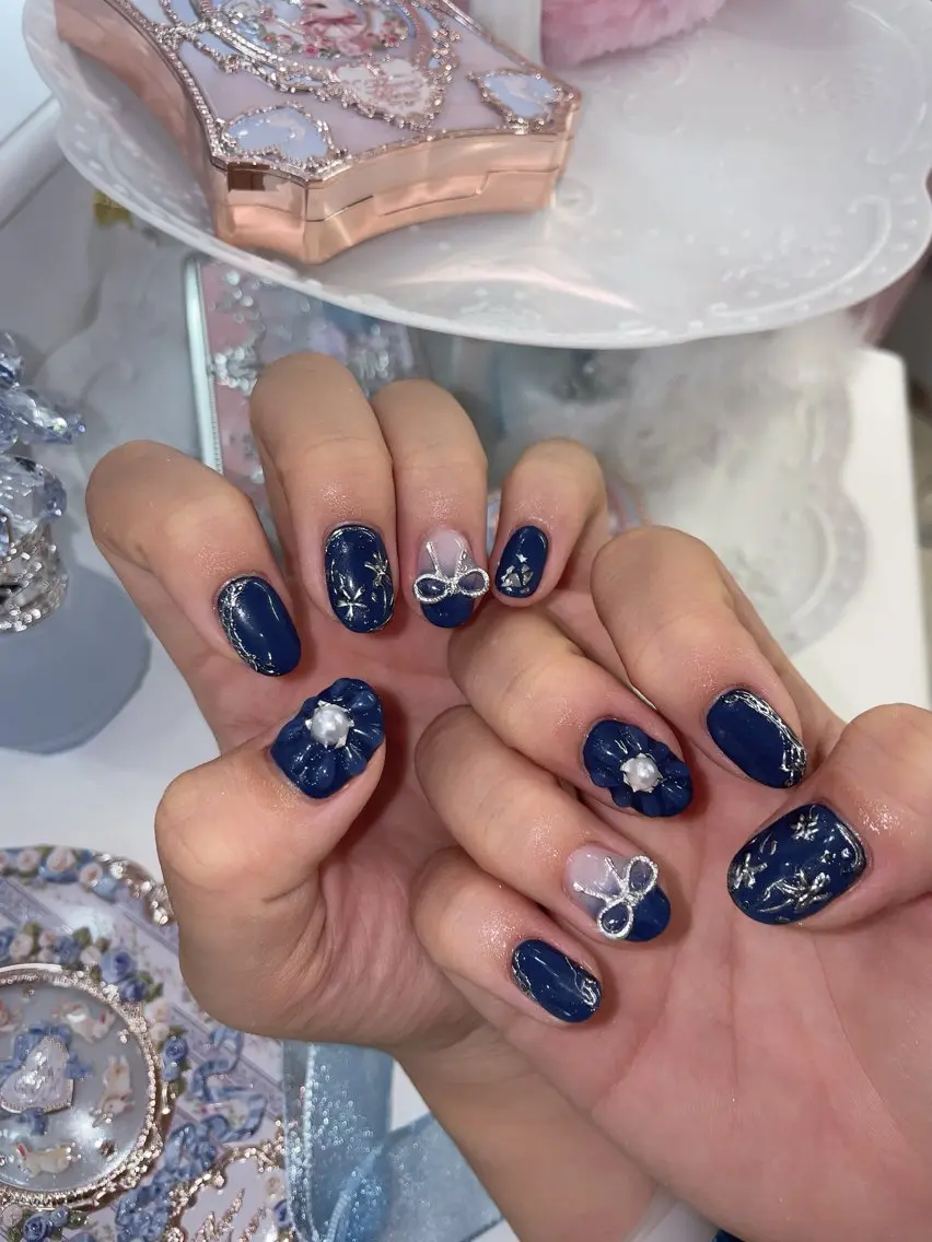 ネイル ハンドネイル 🫧 Y♡veil🫧のネイルデザイン