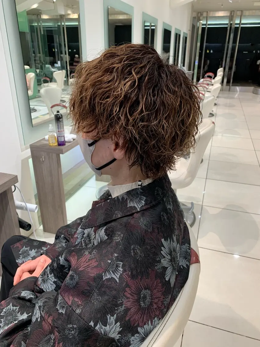ミディアム カラー パーマ ヘアアレンジ メンズ 小野寺 隼のヘアスタイル
