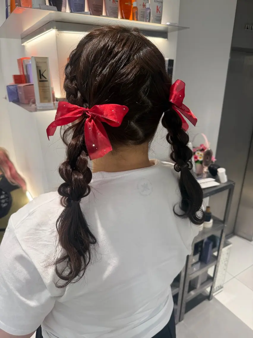 ヘアアレンジ 結婚式・ブライダル ヘアセット ヘアセット🎀耳つぼ 👂💎MONAMIのヘアスタイル