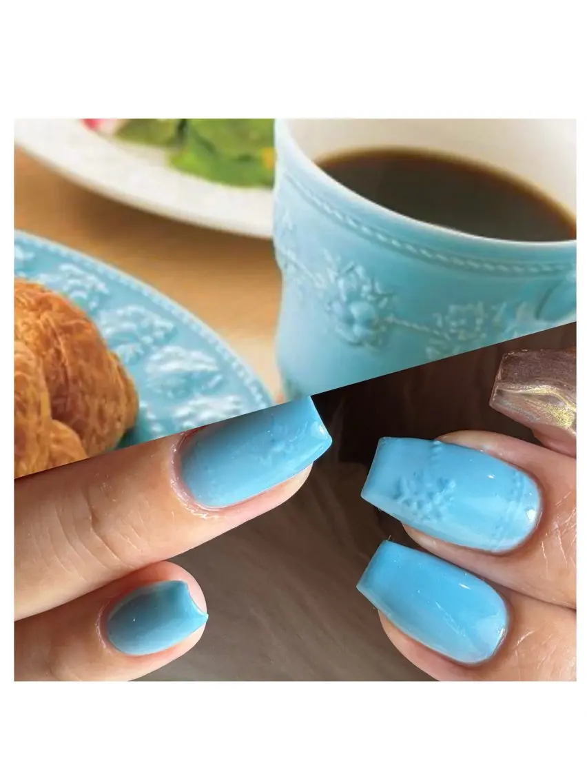 ネイル アートネイル 水色 ミラーネイル ワンカラーネイル シルバー ハンドネイル NailTailor ネイルテイラーのネイルデザイン