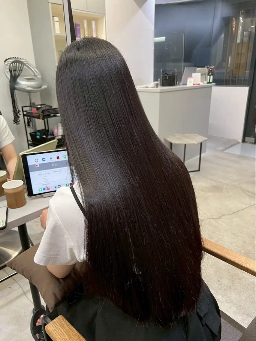 ロング パーマ 縮毛矯正 🍒モテ暖色カラー × うる艶✧ ゆなのヘアスタイル