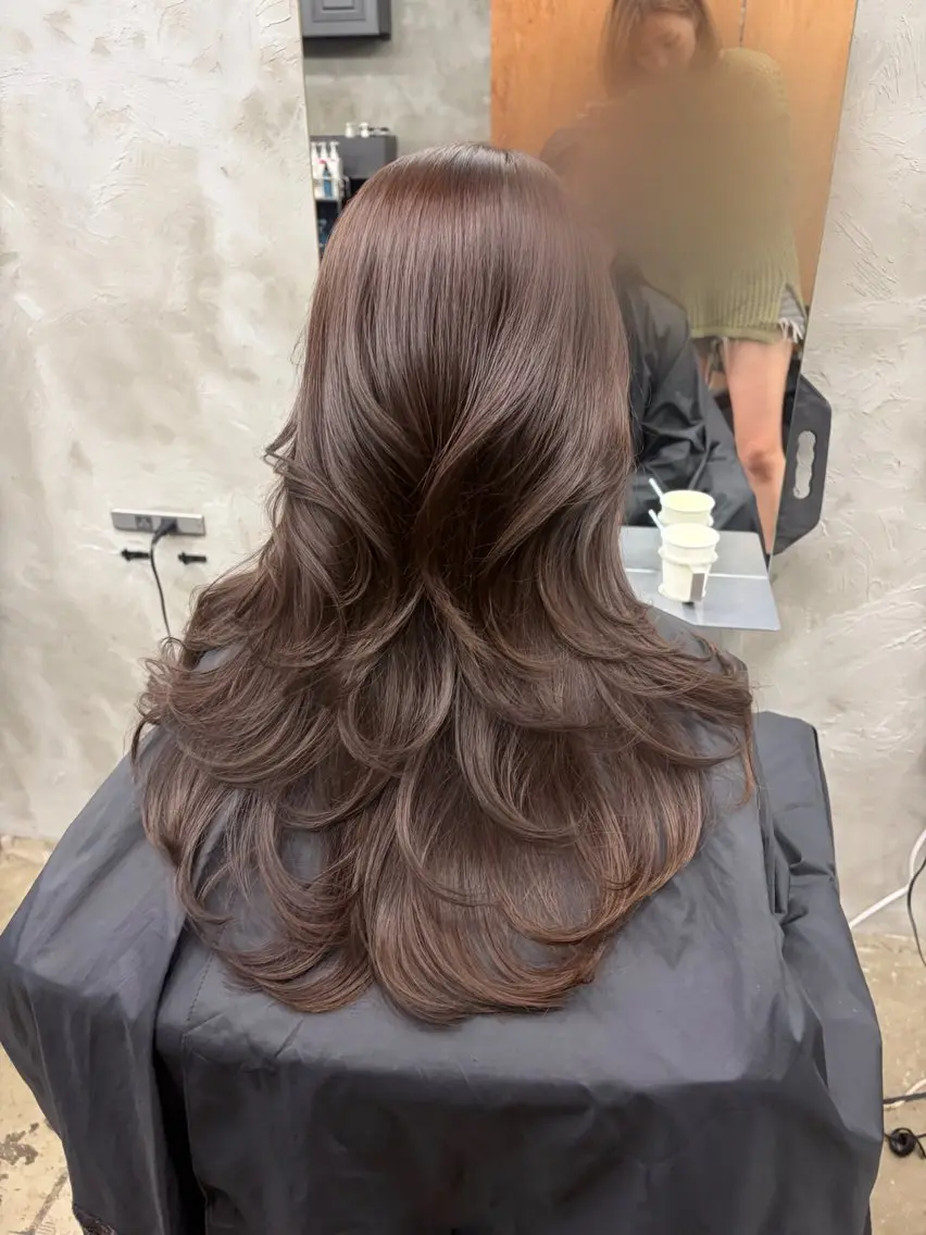 ロング レイヤーカット 古賀/レイヤーボブ /ハッシュカットのヘアスタイル