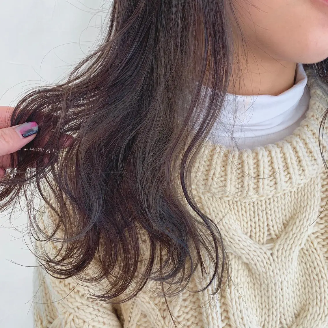 ロング カラー 透明感カラー 加藤 綾華のヘアスタイル
