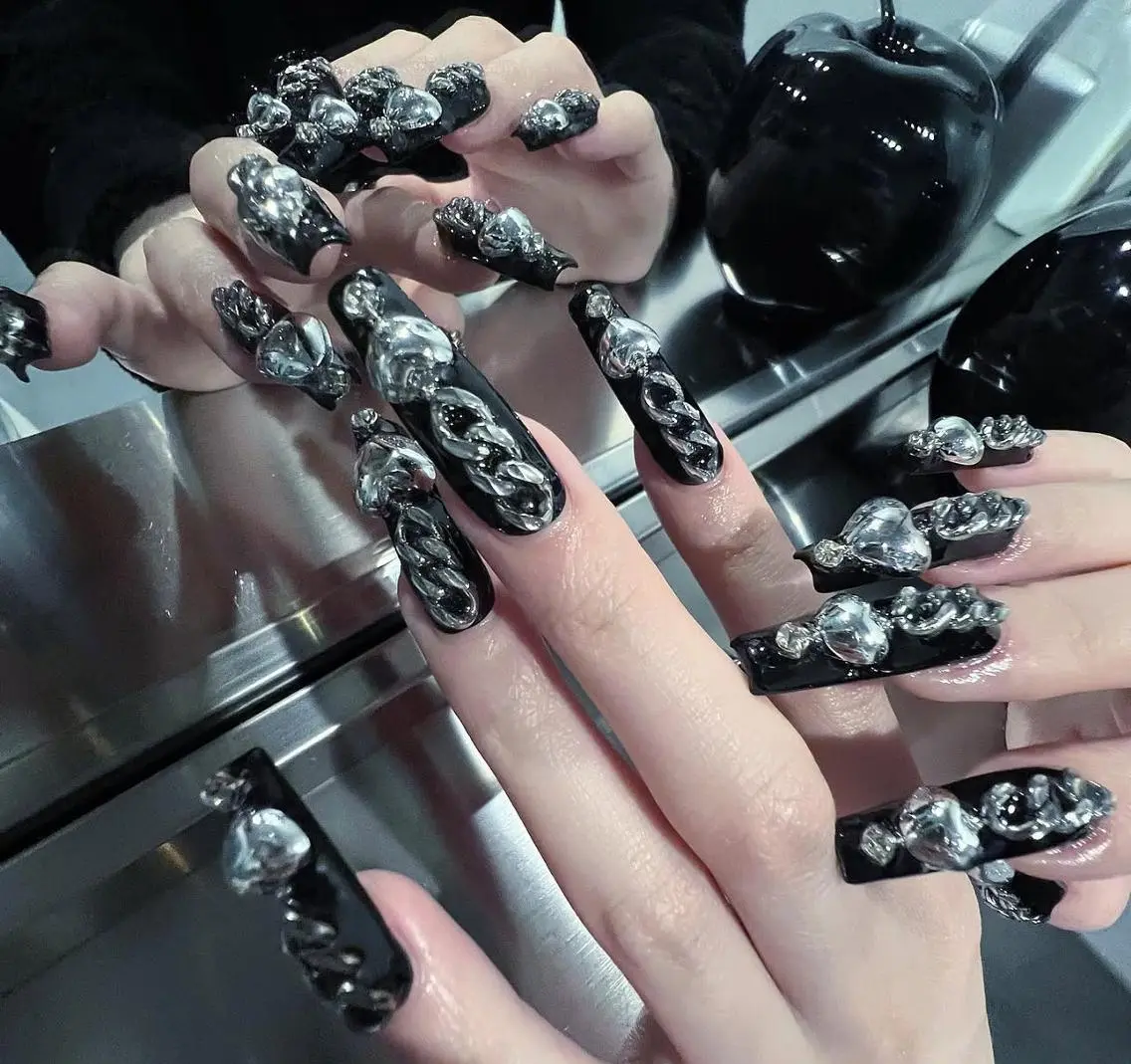 ネイル フレンチネイル ジェルネイル ハロウィン 韓国ネイル マグネットネイル ハンドネイル H.baby Nail Salonのネイルデザイン