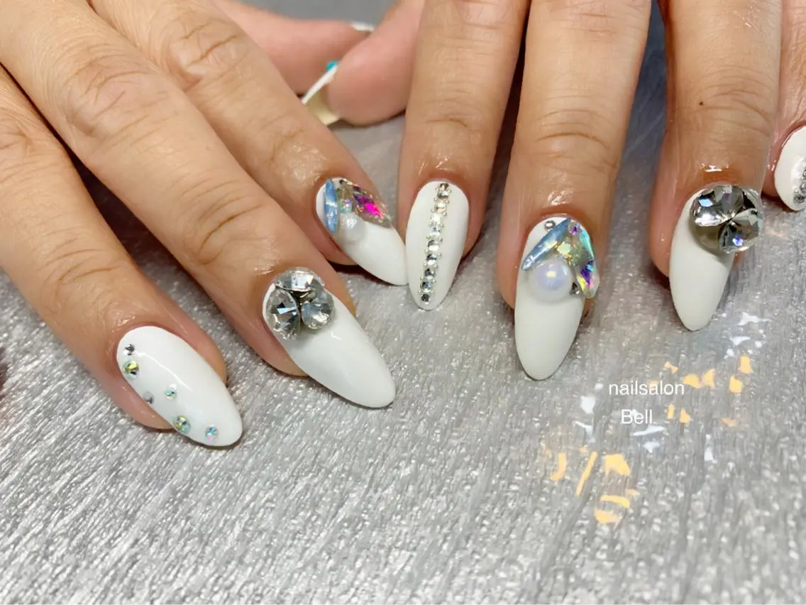 ネイル Y. Reonaのネイルデザイン