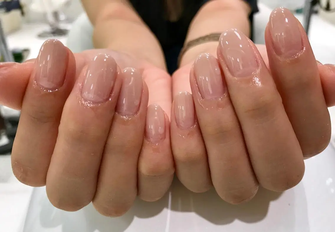 ネイル シンプルネイル Charme. NOBUKOのネイルデザイン