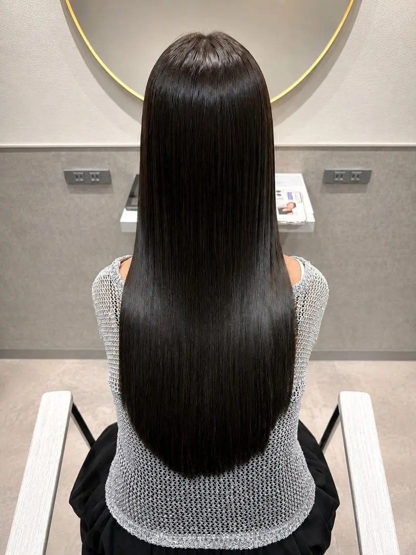 ロング 飯泉ゆうか/銀座/ 髪質改善のヘアスタイル
