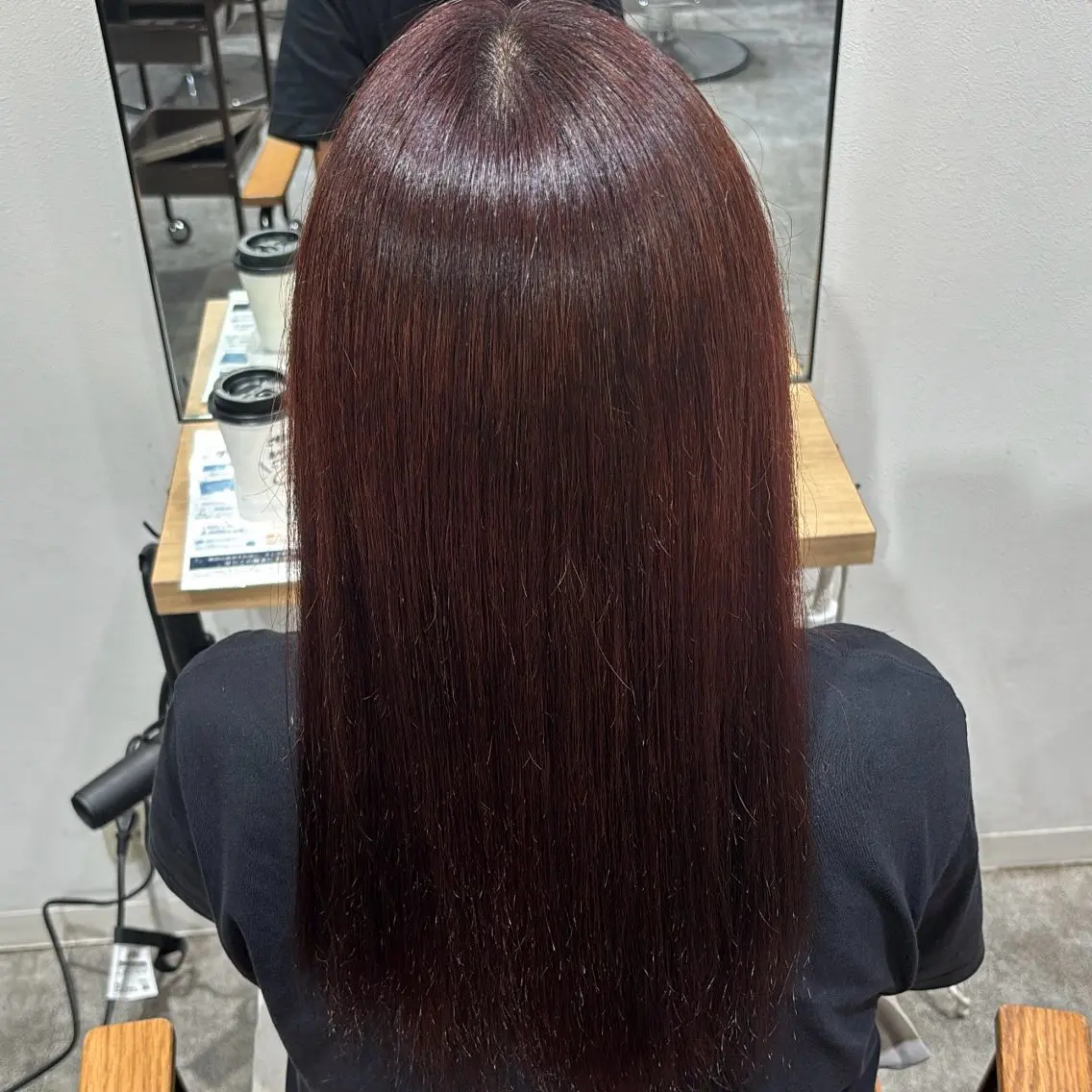 ロング カラー 加藤 歩未のヘアスタイル