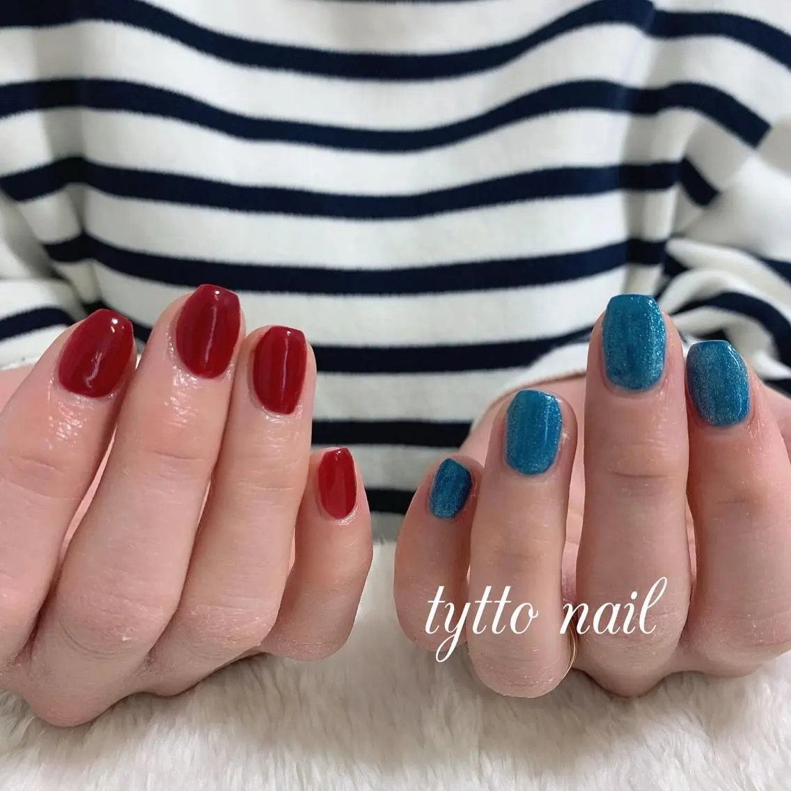 ネイル ブルー ボルドー マグネットネイル ワンカラーネイル 赤色 ハンドネイル tytto nail ❤︎‪‪eri‪‪のネイルデザイン