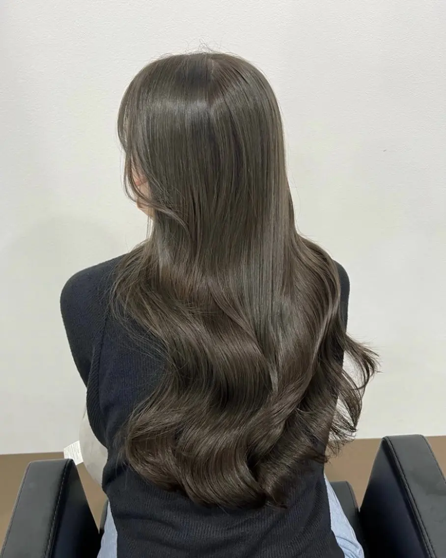 ロング カラー ioeマネージャー /陰山 英明のヘアスタイル