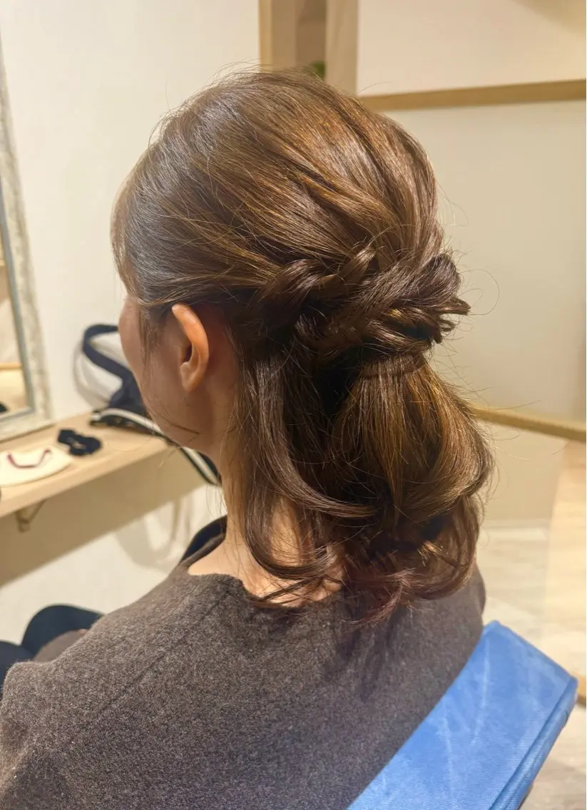 ミディアム ヘアアレンジ ハーフアップ 結婚式・ブライダル ヘアセット Connect Rumiのヘアスタイル