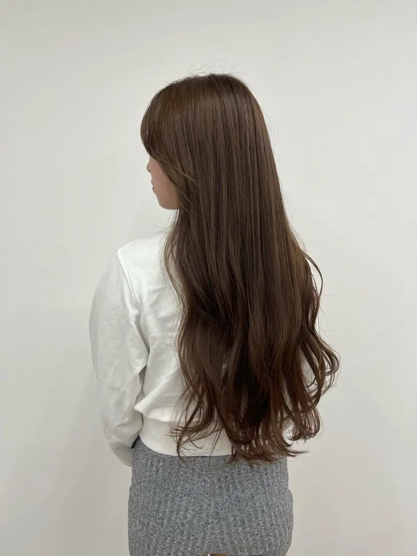 ロング レイヤーカット 池田 未瑠のヘアスタイル