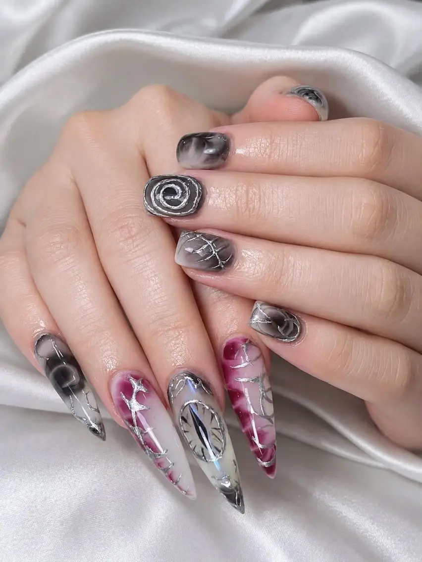 ネイル ハンドネイル LEELA NAIL STUDIOのネイルデザイン