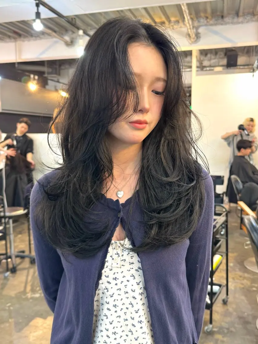 セミロング カラー カット ヘアカラー トリートメント 🪡韓国レイヤー/ 艶髪カラー/菊池🪡のヘアスタイル