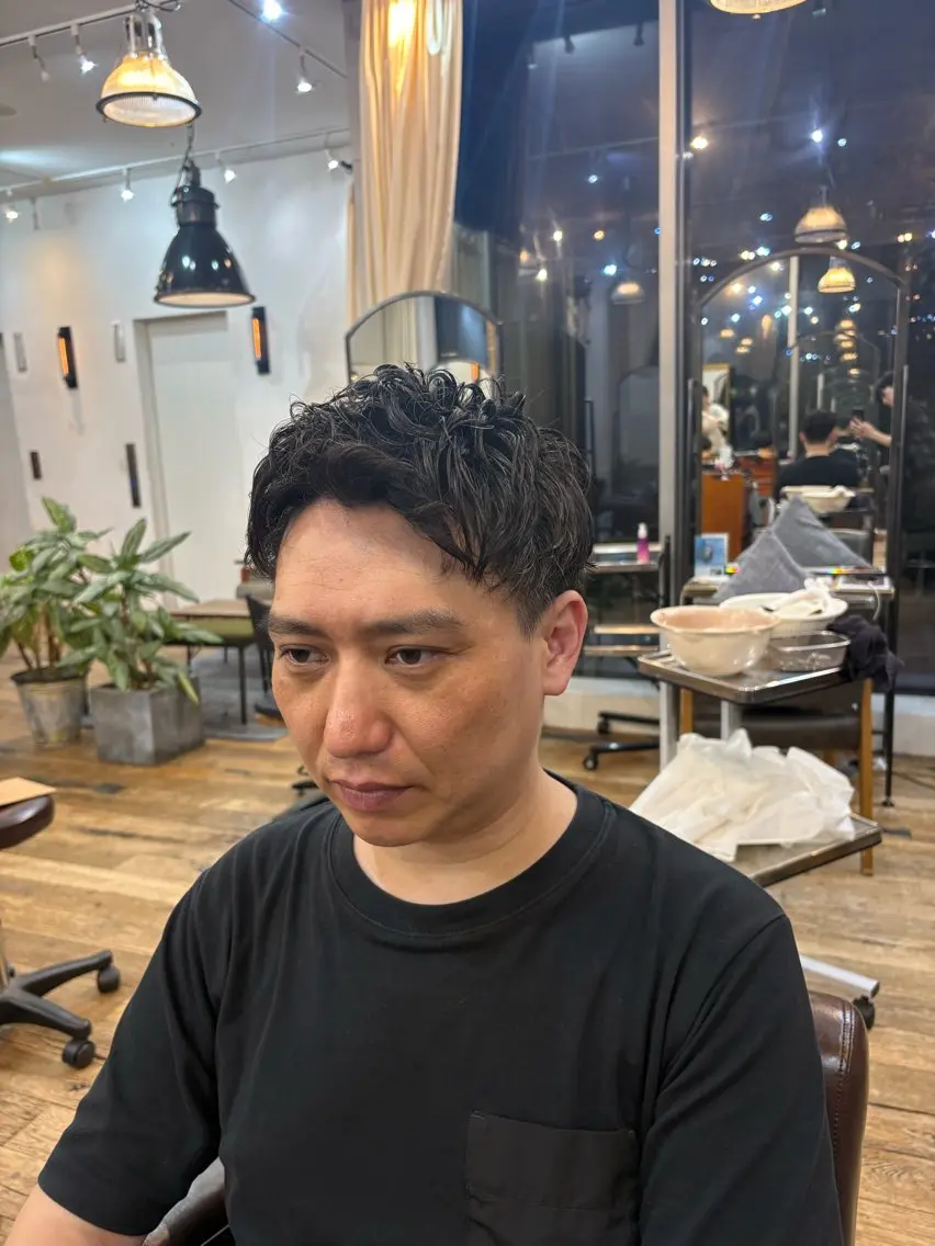 ショート パーマ メンズ メンズパーマ ショートヘア パーマ/ 艶カラー/カイのヘアスタイル