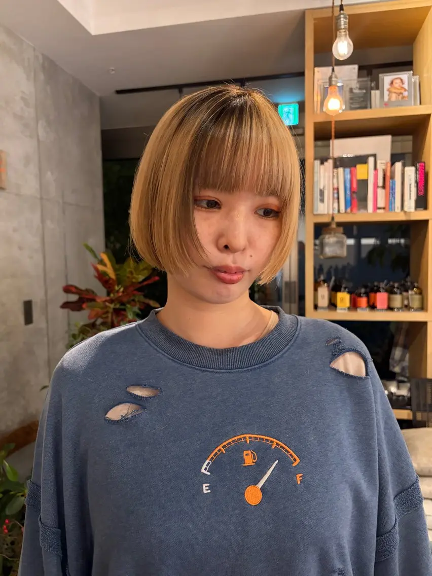 ショート カット ⭐️植田瑠菜⭐️ カラー／縮毛矯正のヘアスタイル