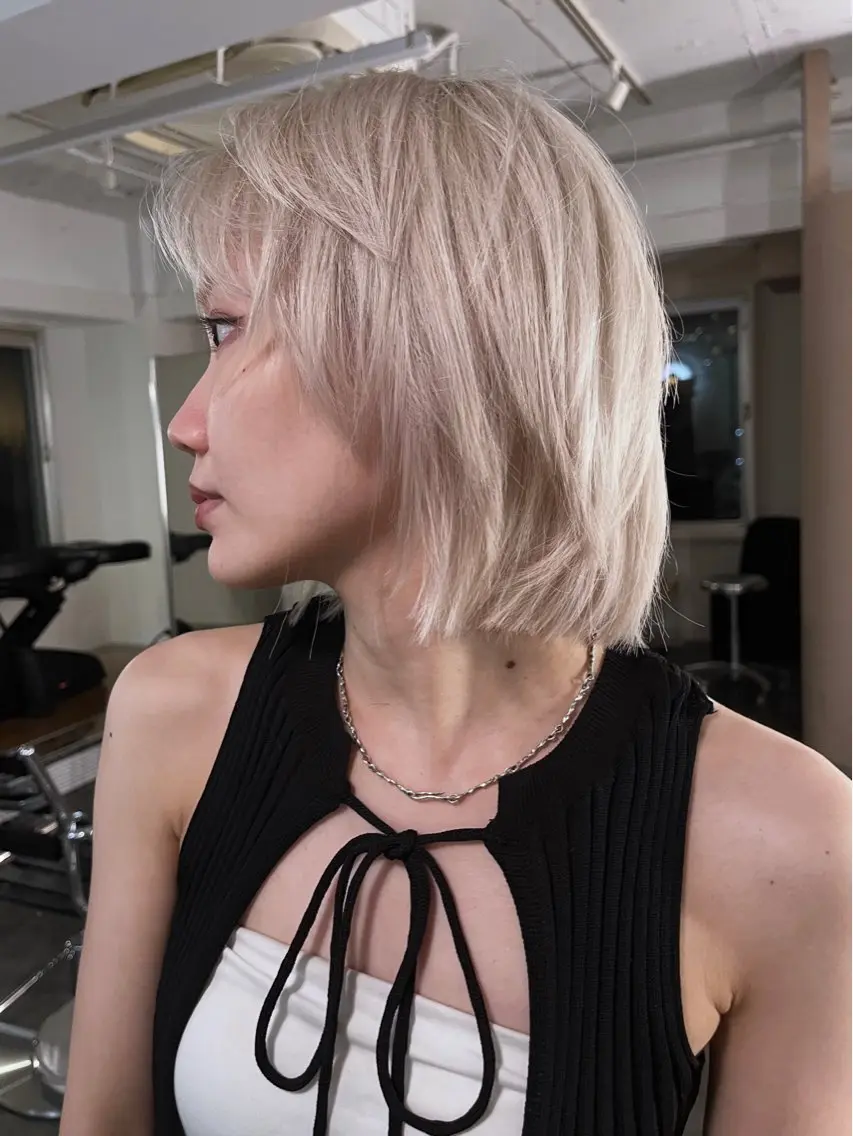 ショート カラー カット ヘアカラー ムード造るハイトーン ケアブリーチ/ユウキのヘアスタイル