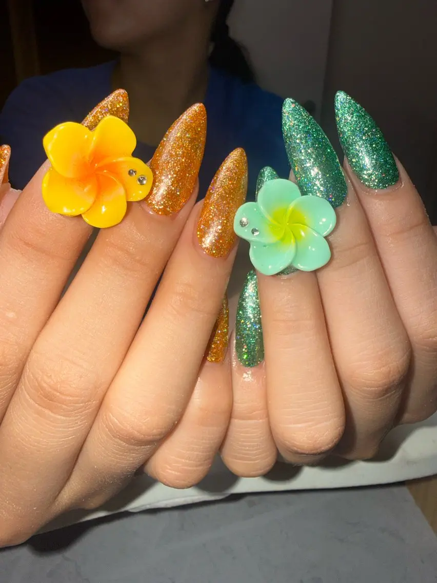 ミディアム ハンドネイル RIHO NAILのネイルデザイン