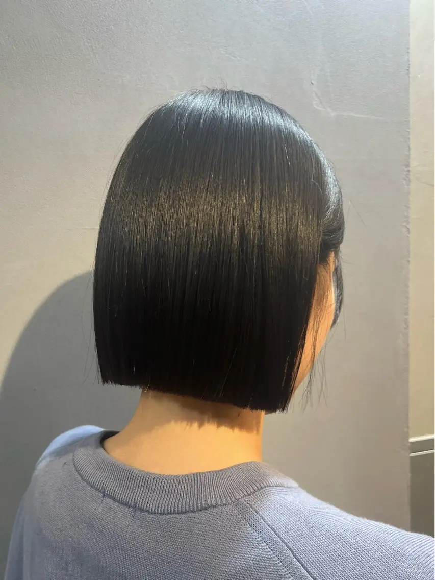 ショート カラー 切りっぱなしボブ ボブ 神戸ボブ✂️ ioe三宮/田 伸佳のヘアスタイル
