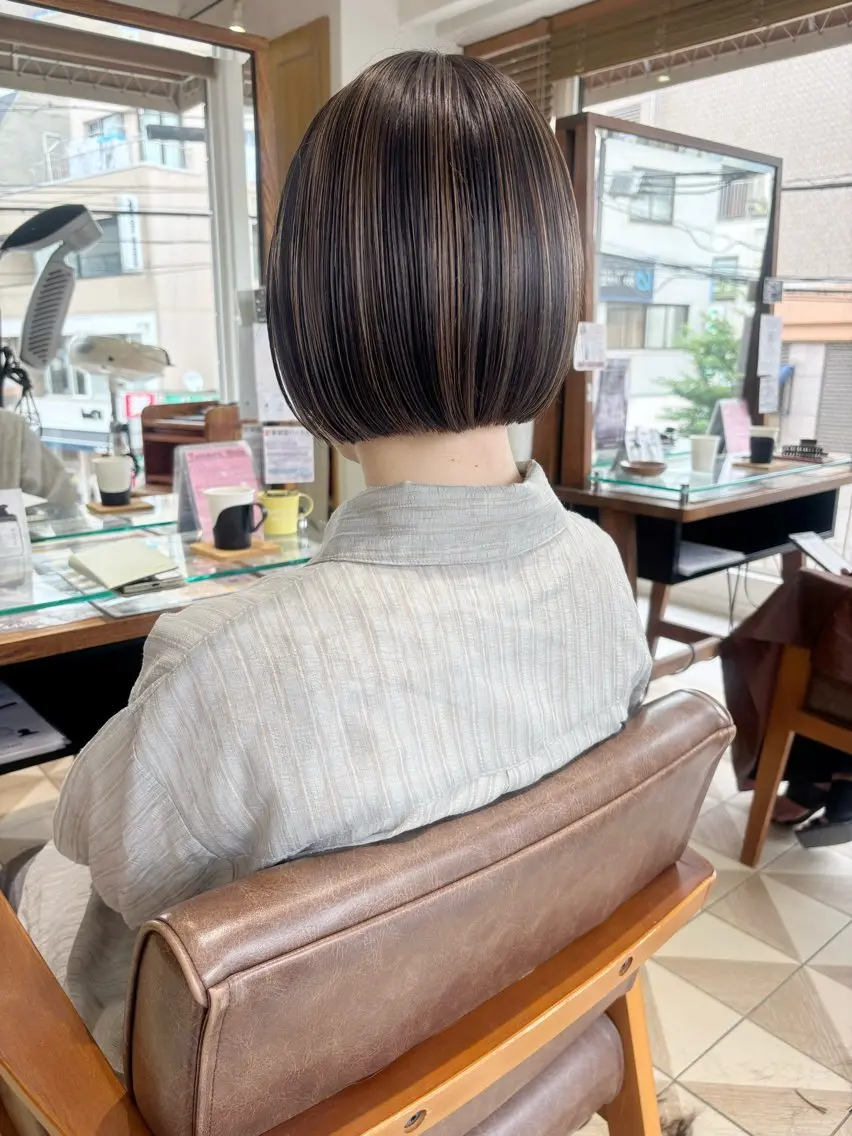 ショート カラー カット ヘアカラー 齋藤 咲のヘアスタイル