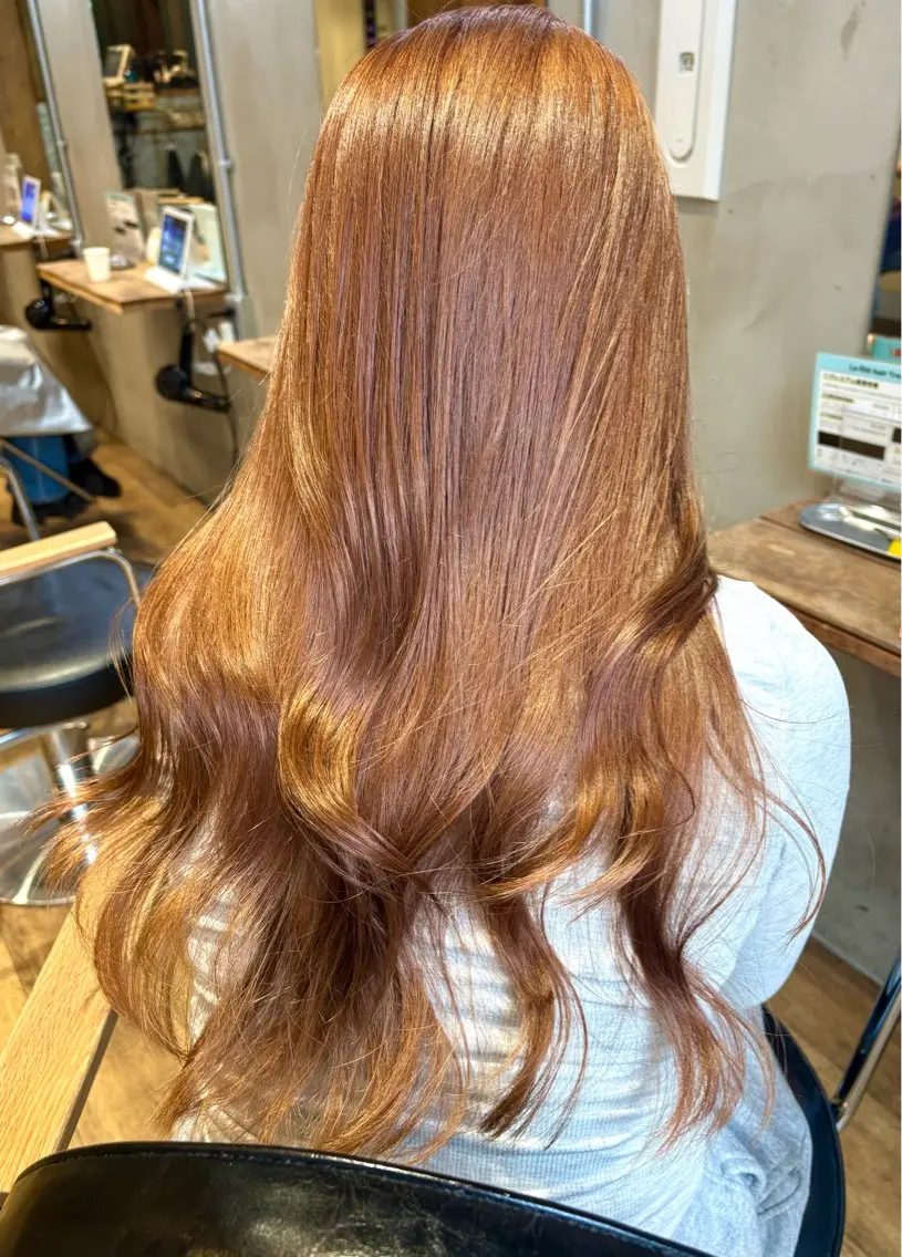 ロング ヘアカラー 井上 麻帆のヘアスタイル