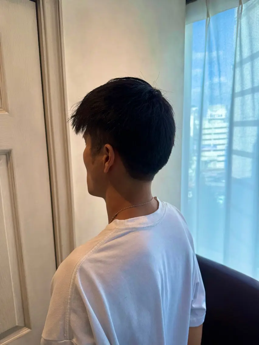 ショート メンズ カット 透明感カラー💜 モテ髪 空陽💙のヘアスタイル