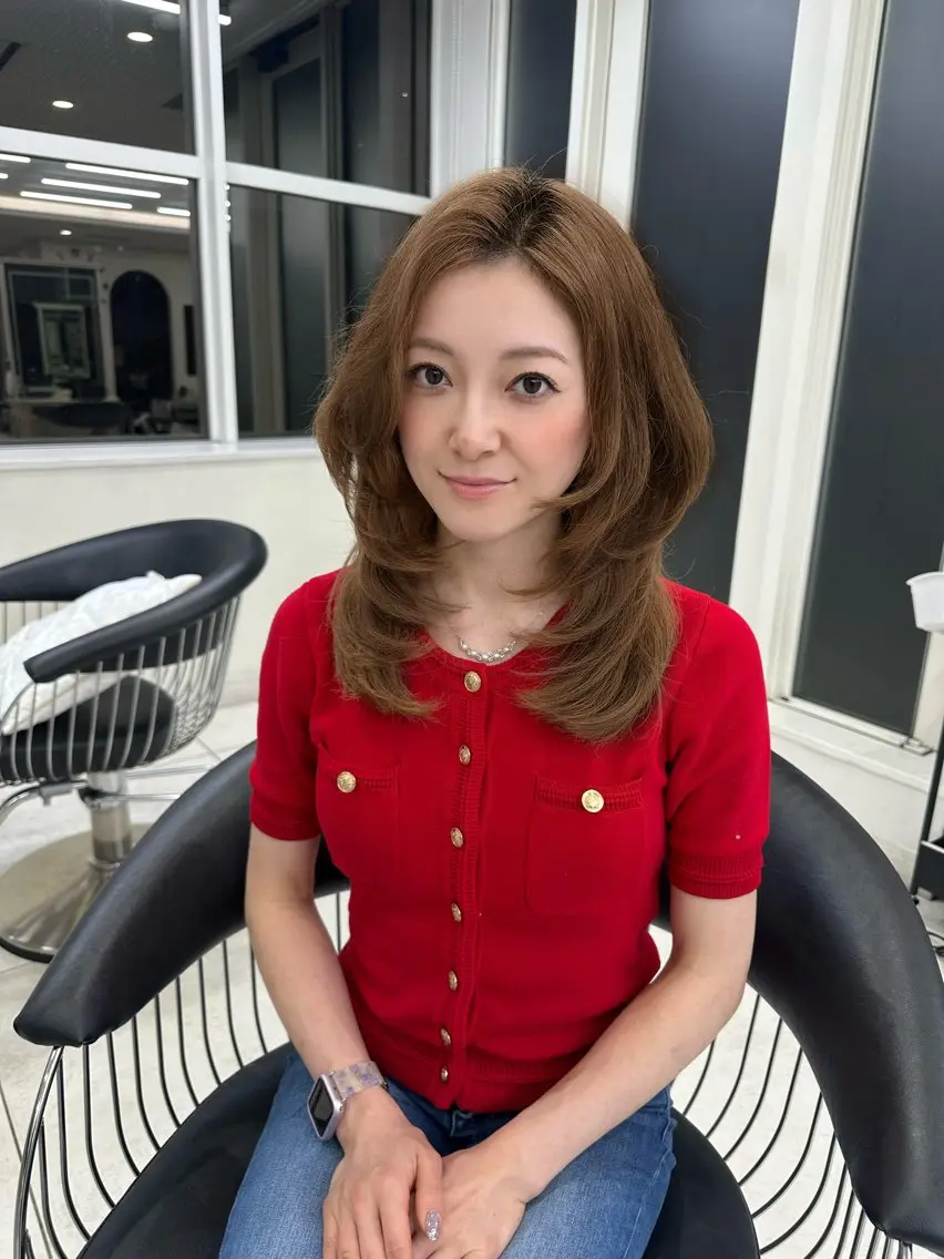 セミロング くびれヘア 顔まわりレイヤー 韓国風ヘア くびれレイヤー レイヤーカット カット レイヤー/ブリーチ 銀座/HARUKAのヘアスタイル