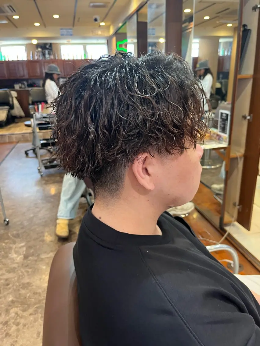 メンズ カット パーマ メンズサロンLGC 店長YUSUKEのヘアスタイル