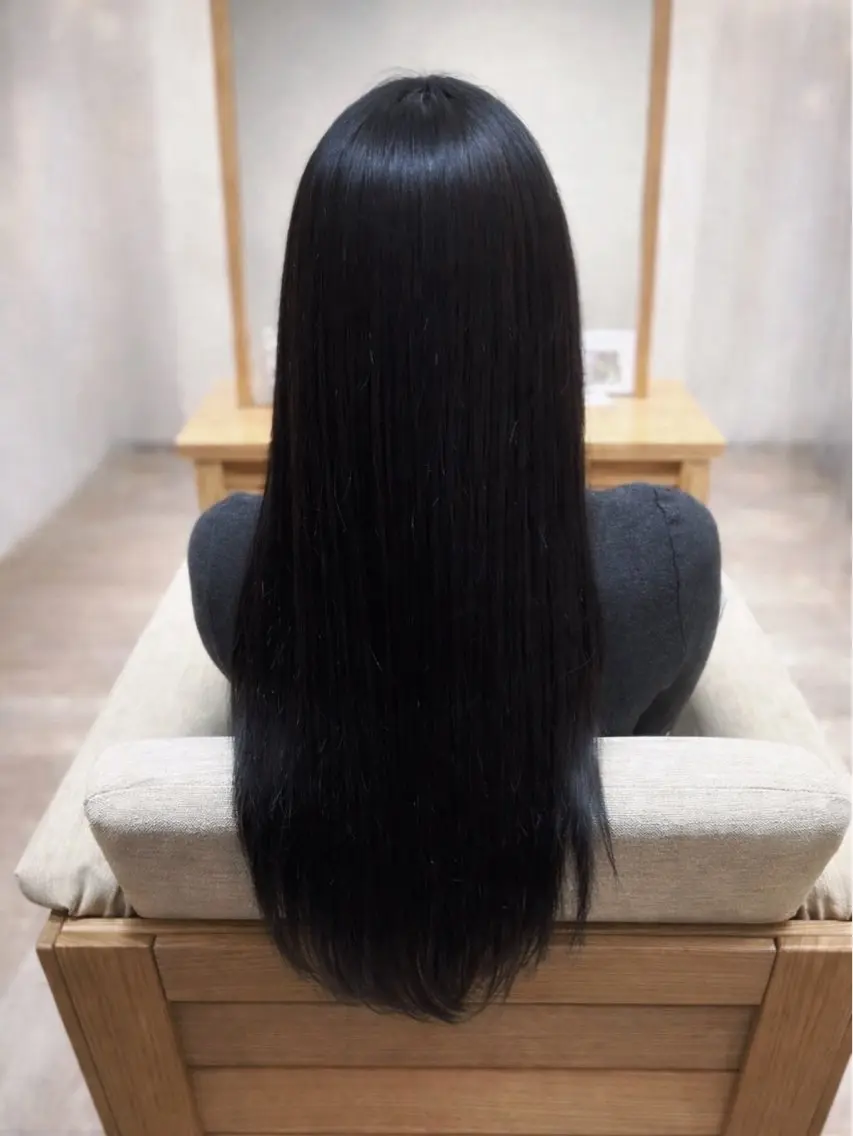 黒髪ヘアカラー🌈［ロング］の写真