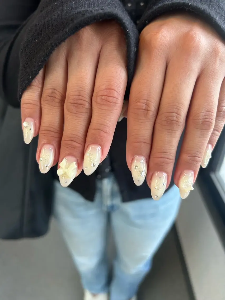 セミロング ハンドネイル Nbibi nail salonのネイルデザイン