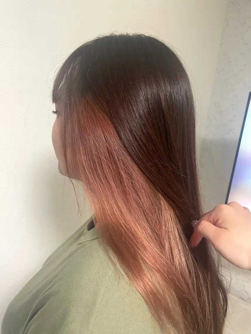ロング カラー インナーカラー ピンクカラー siie ヤギのヘアスタイル