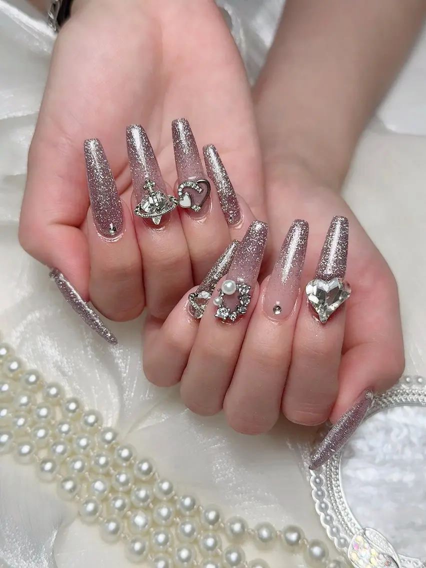 ネイル ハンドネイル ENsalon akiのネイルデザイン