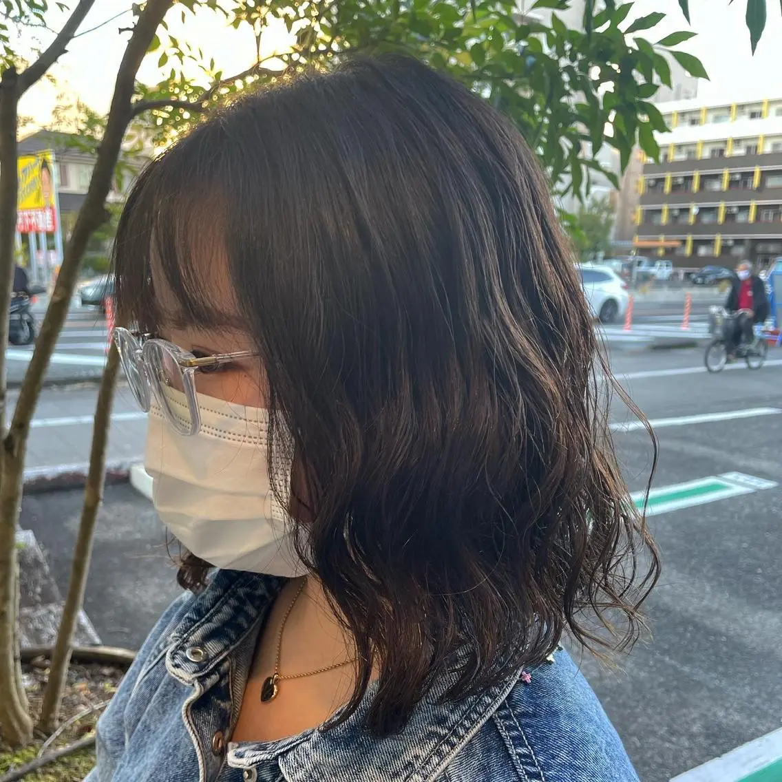 ミディアム パーマ 高山 妃のヘアスタイル