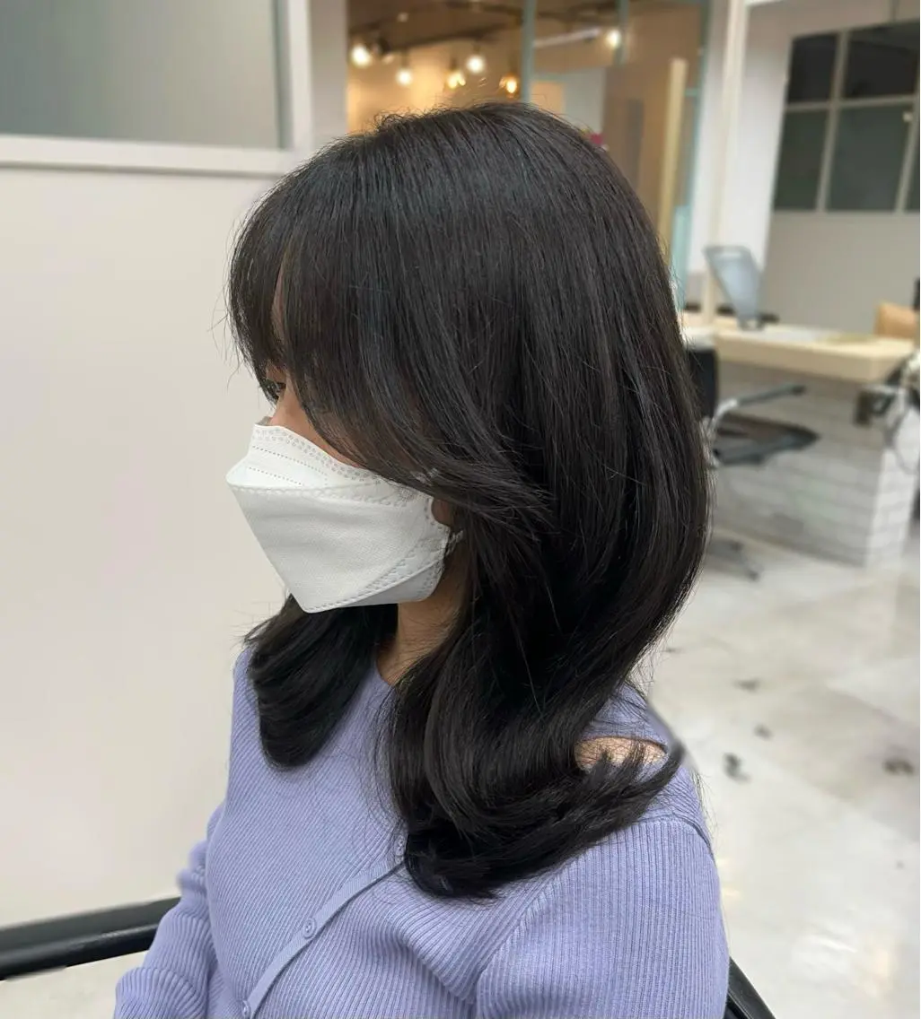 ミディアム くびれヘア 復帰しました🎀 しょうこLuanaのヘアスタイル