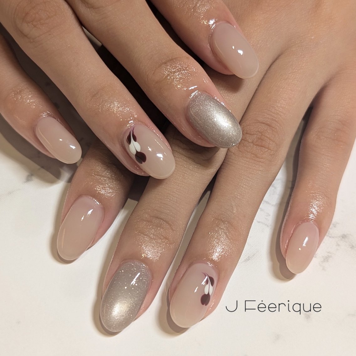 ネイル ハンドネイル ハンドケア Eri 歴9年 / 南森町ネイル💅のネイルデザイン