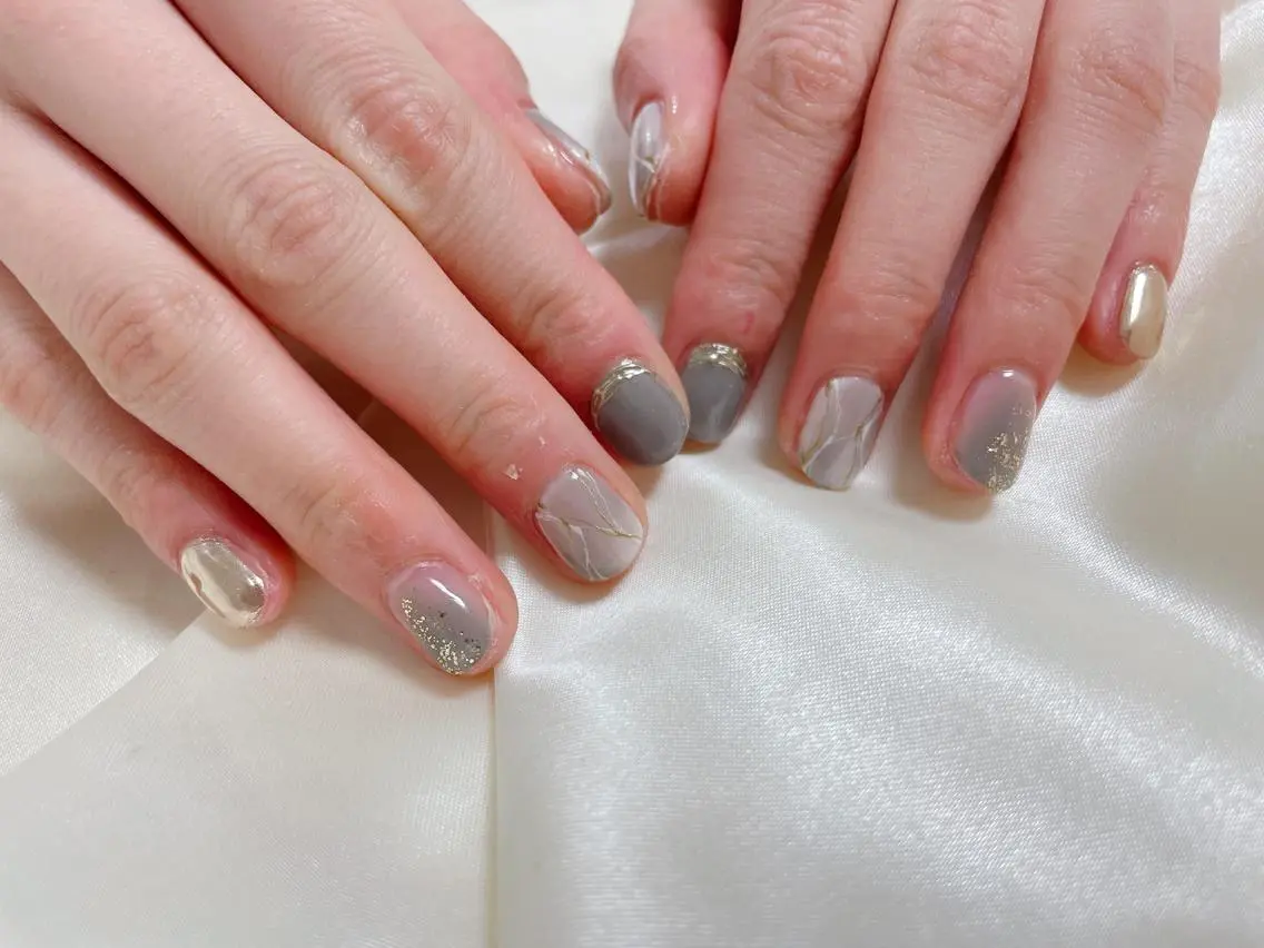 ネイル mogunail &blowのネイルデザイン